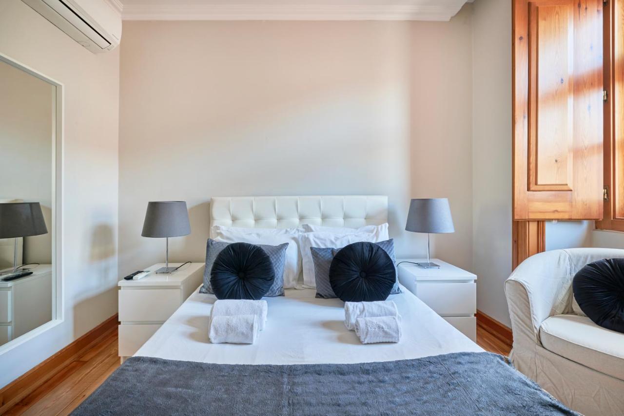 Appartamento Casa Portuguesa Prata Lisbona Esterno foto