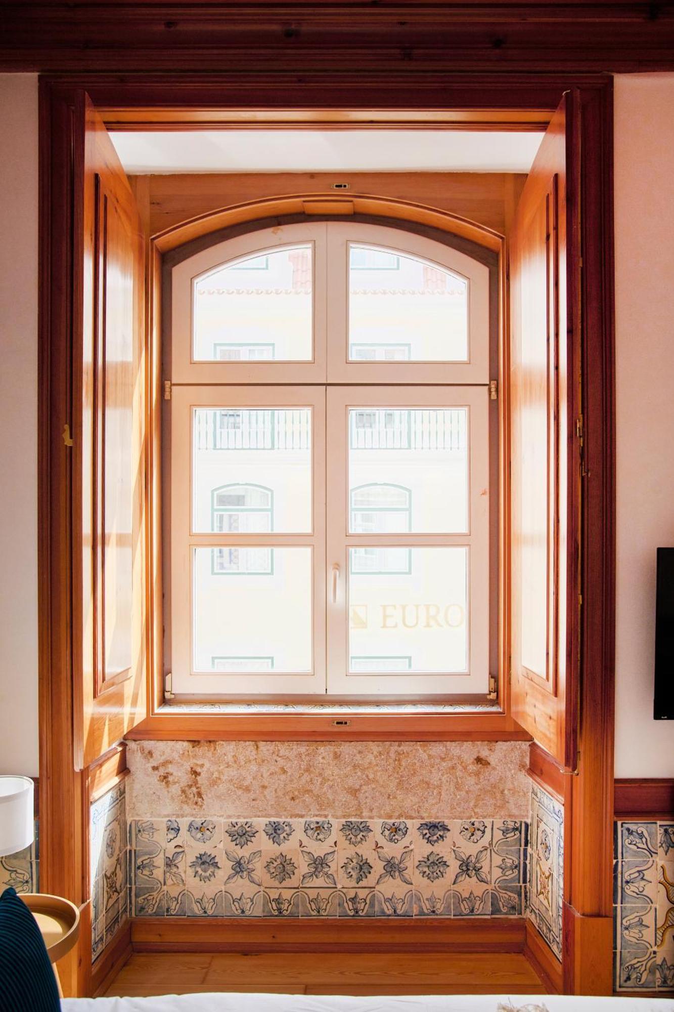 Appartamento Casa Portuguesa Prata Lisbona Esterno foto
