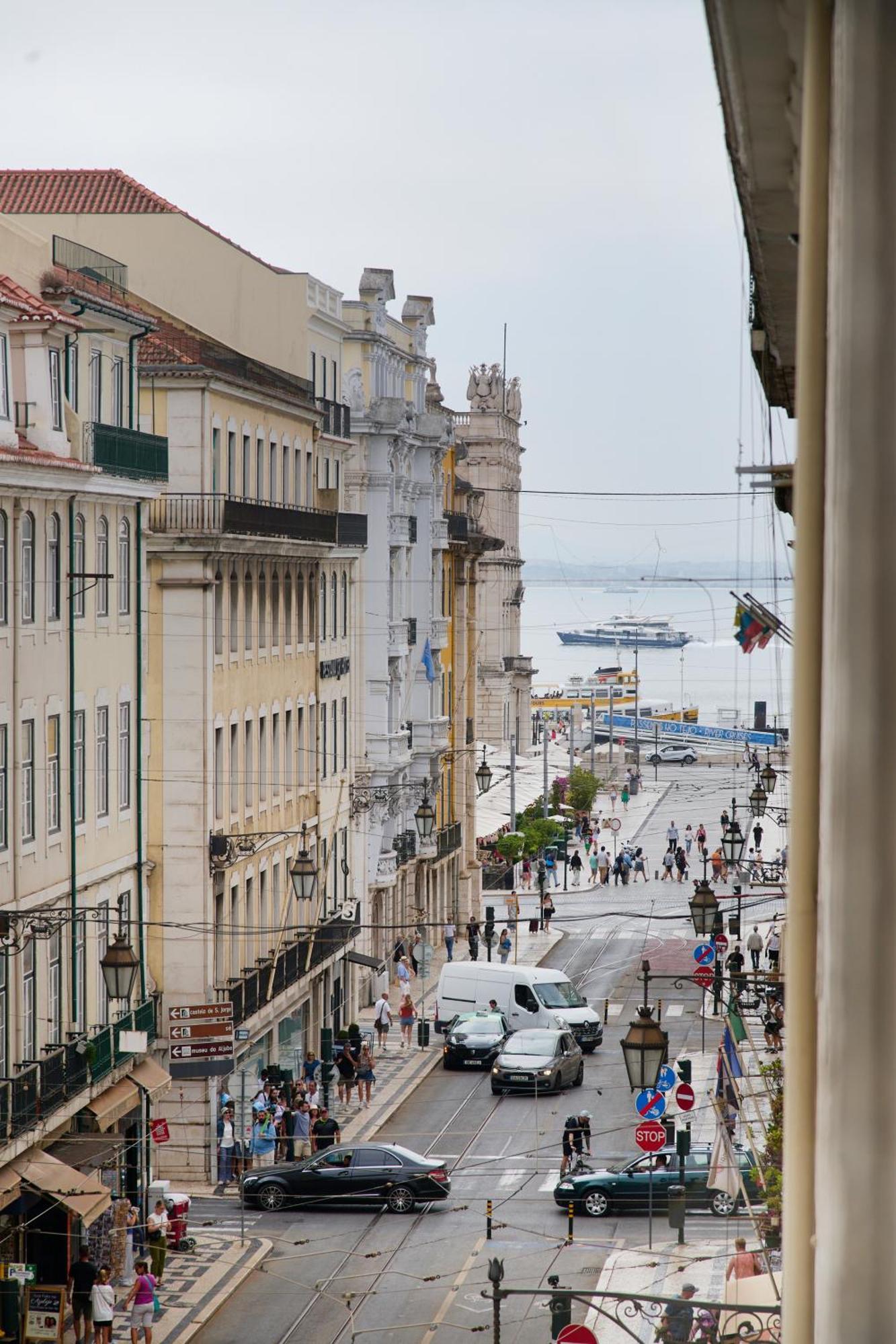 Appartamento Casa Portuguesa Prata Lisbona Esterno foto